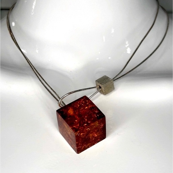 ARTISAN Modern Sterling & Amber Cube Pendant Statement Choker - Picture 1 of 9